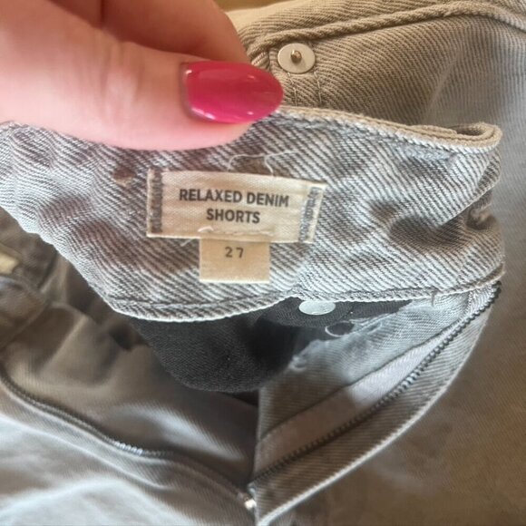 Madewell Relaxed Gray Denim Shorts Gray raw hem 27 - Picture 8 of 9